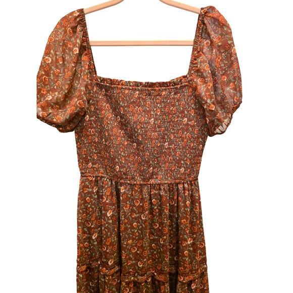 Francesca's AUDREY PARIS Smocked Brown Floral Midi Dress Size Medium NWT - Picture 5 of 9